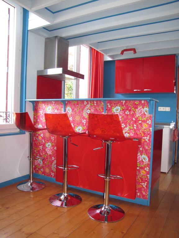 Les Camelias Apartment Le Mont-Dore Room photo